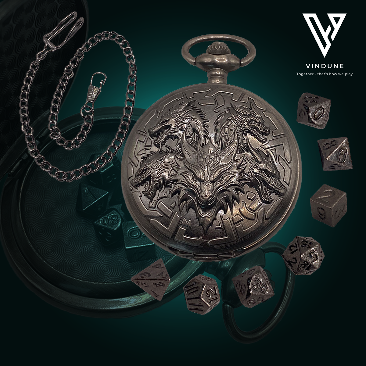 Polyedrisches Metall-Würfelset mit Drachen-Taschenuhrgehäuse